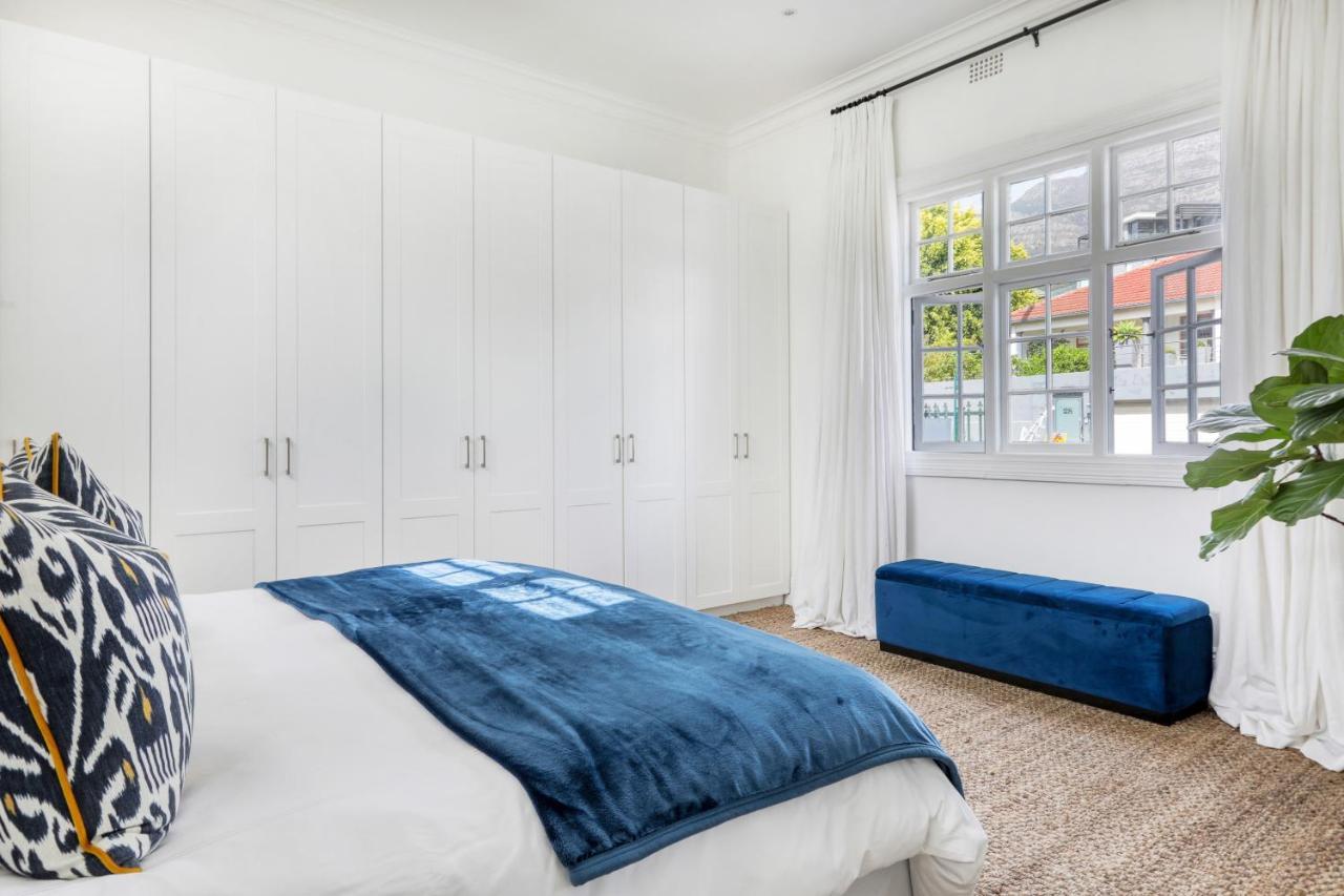 Apartment Secure & Central: With Views Of Table Mountain *